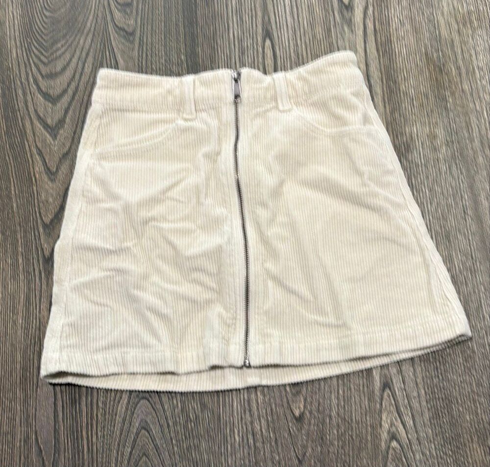 American Eagle Women's Super Hi-Rise Zip Front Corduroy A-Line Skirt Cream Sz 2